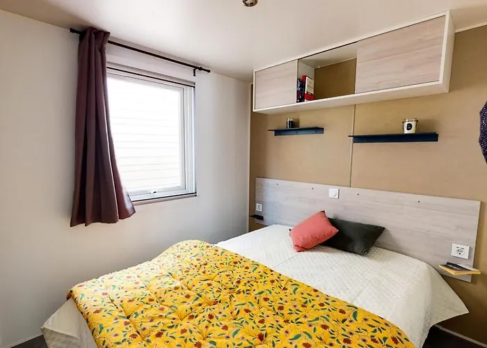 Mobil 4p 캠프장 피리악-쉬르-메르